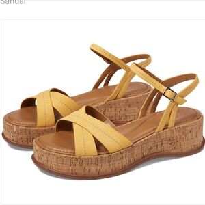 NATURALIZER Women's Rikki Ankle Straps Heeled Sandal